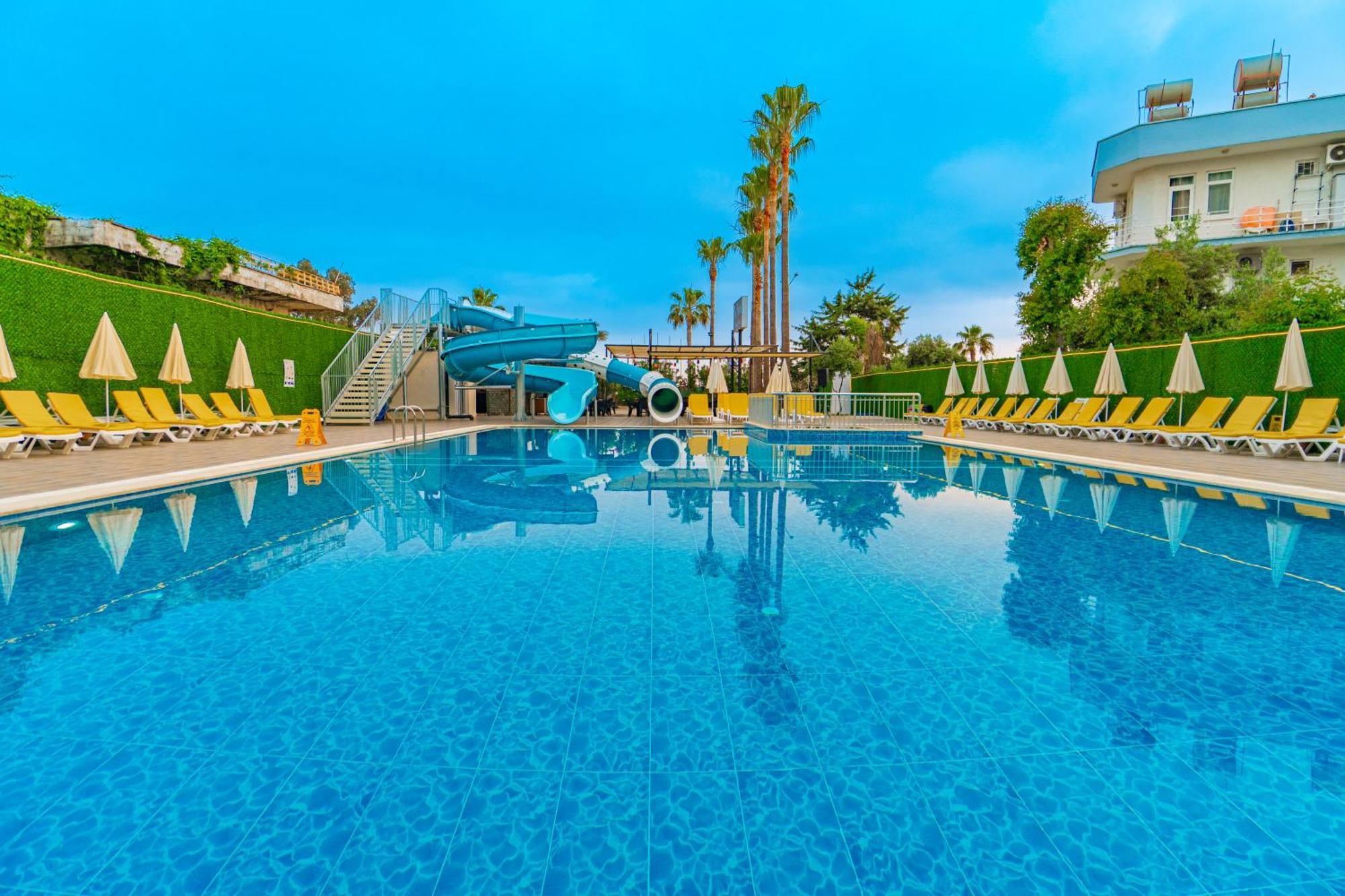 De Mare Family Hotel Konaklı Exteriör bild